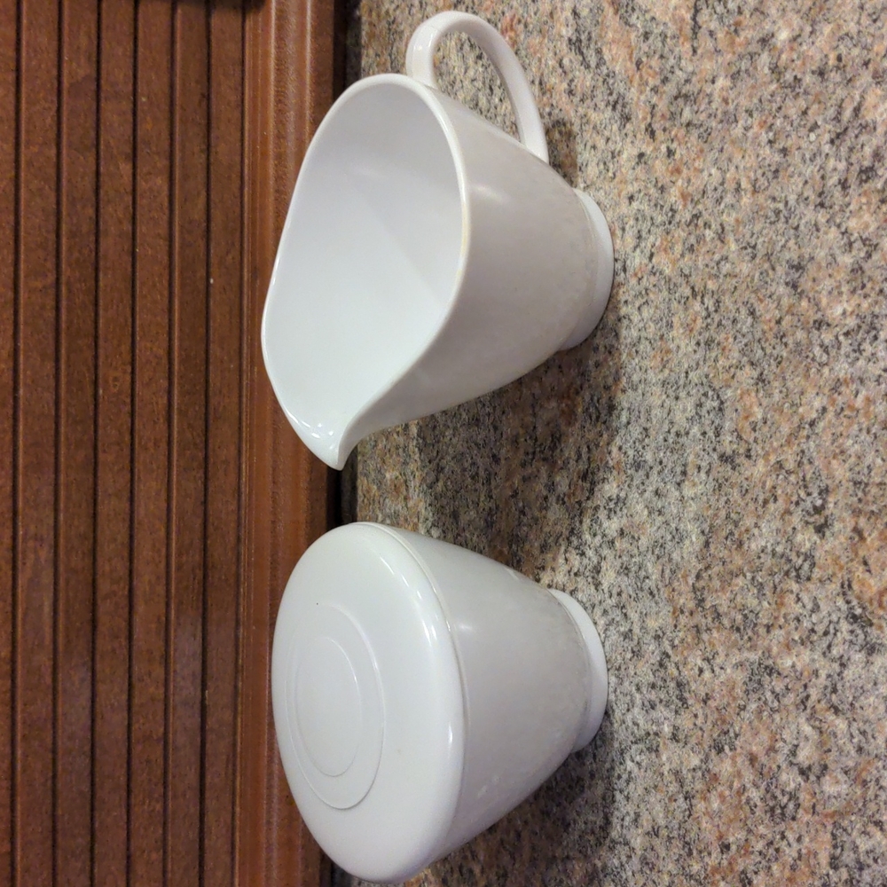 Vintage Melmac Set Sugar Lid Creamer Melamine White Pair Set Like new